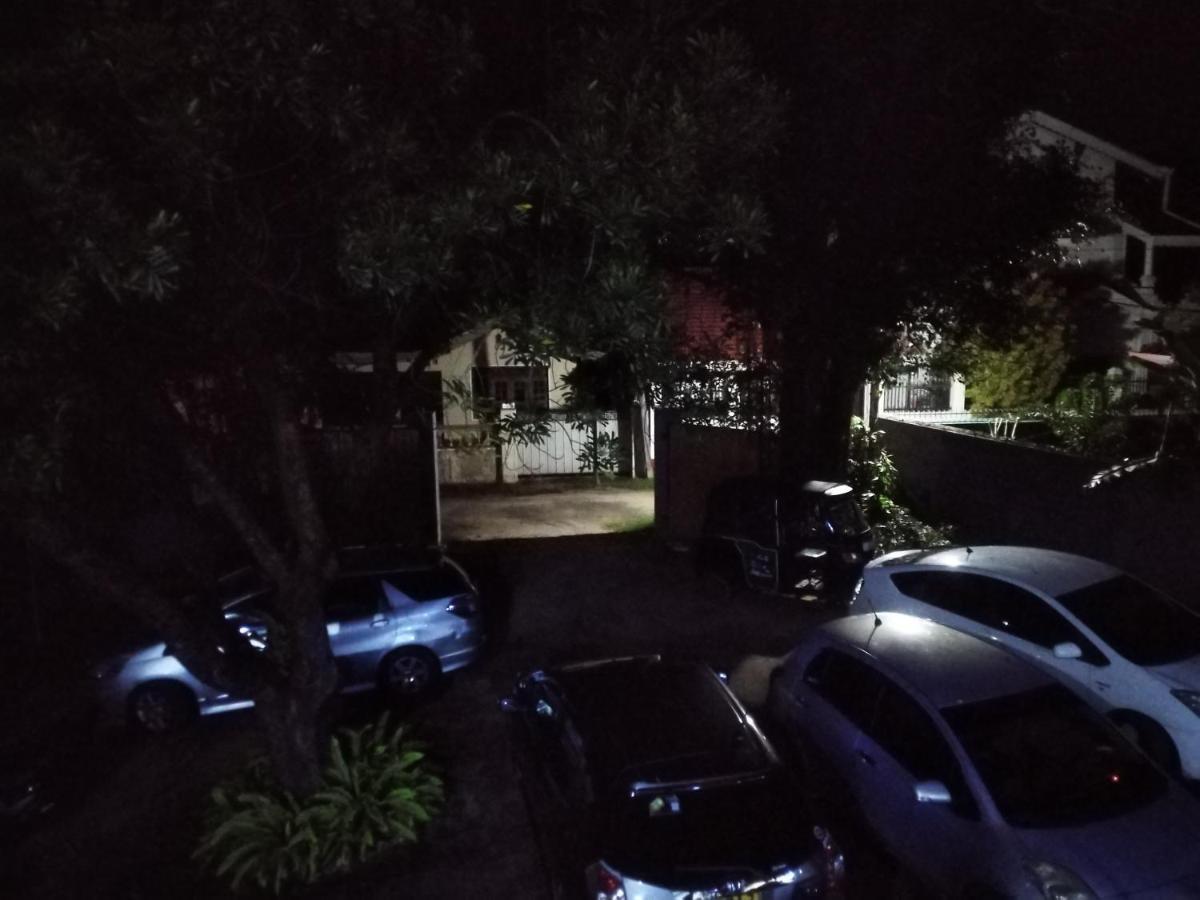 Blue Bell Hotel Negombo Dış mekan fotoğraf
