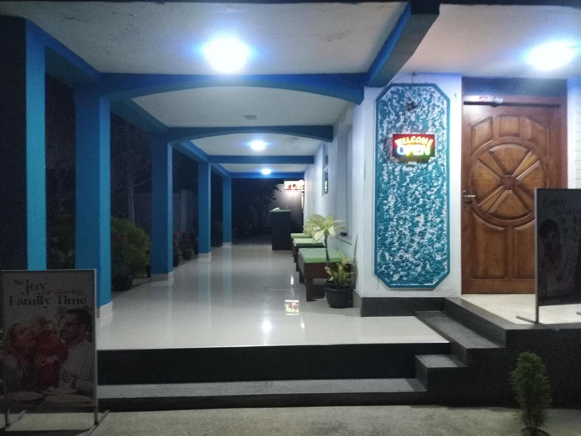 Blue Bell Hotel Negombo Dış mekan fotoğraf